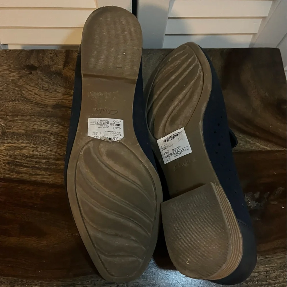 Clarks Blue Casual Flats - Picture 5 of 9